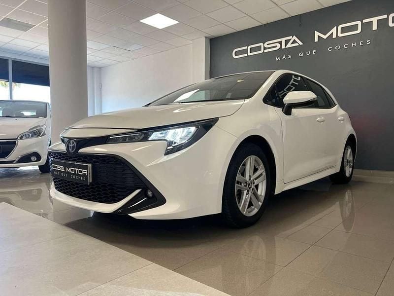 Usado Toyota Corolla Active 122 CV (89 kW) 2021 Blanco Utilitario