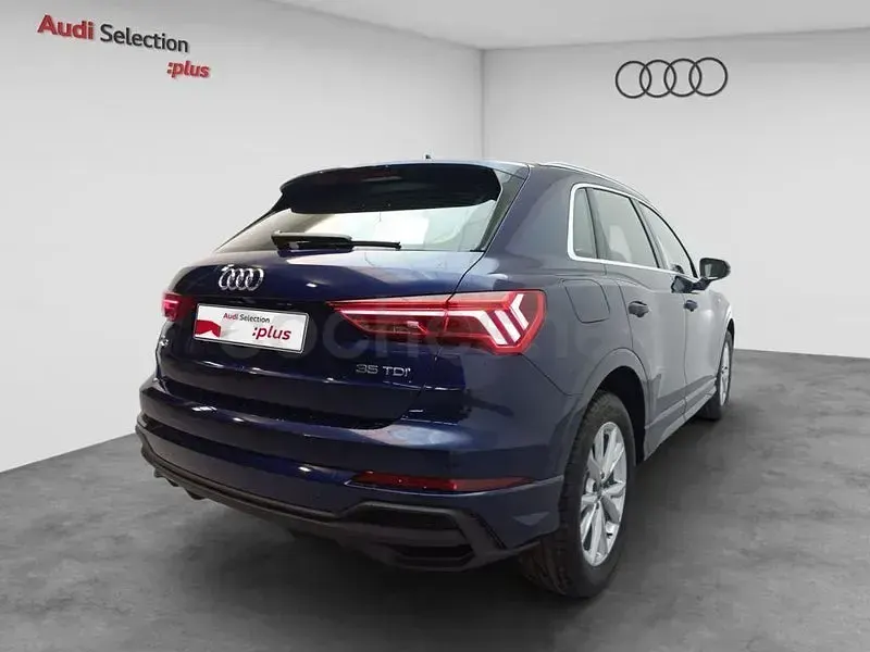 Begagnad Audi Q3 S-Line 150 HK (110 kW) 2025 Svart SUV