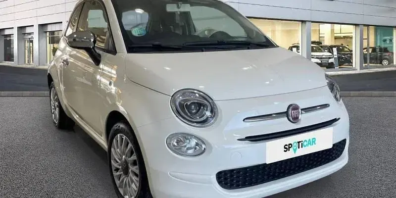 Usado Fiat 500 Dolcevita 70 CV (51 kW) 2023 Blanco Utilitario