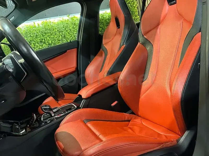 Usado BMW M135 306 CV (225 kW) 2021 Gris / plata Utilitario