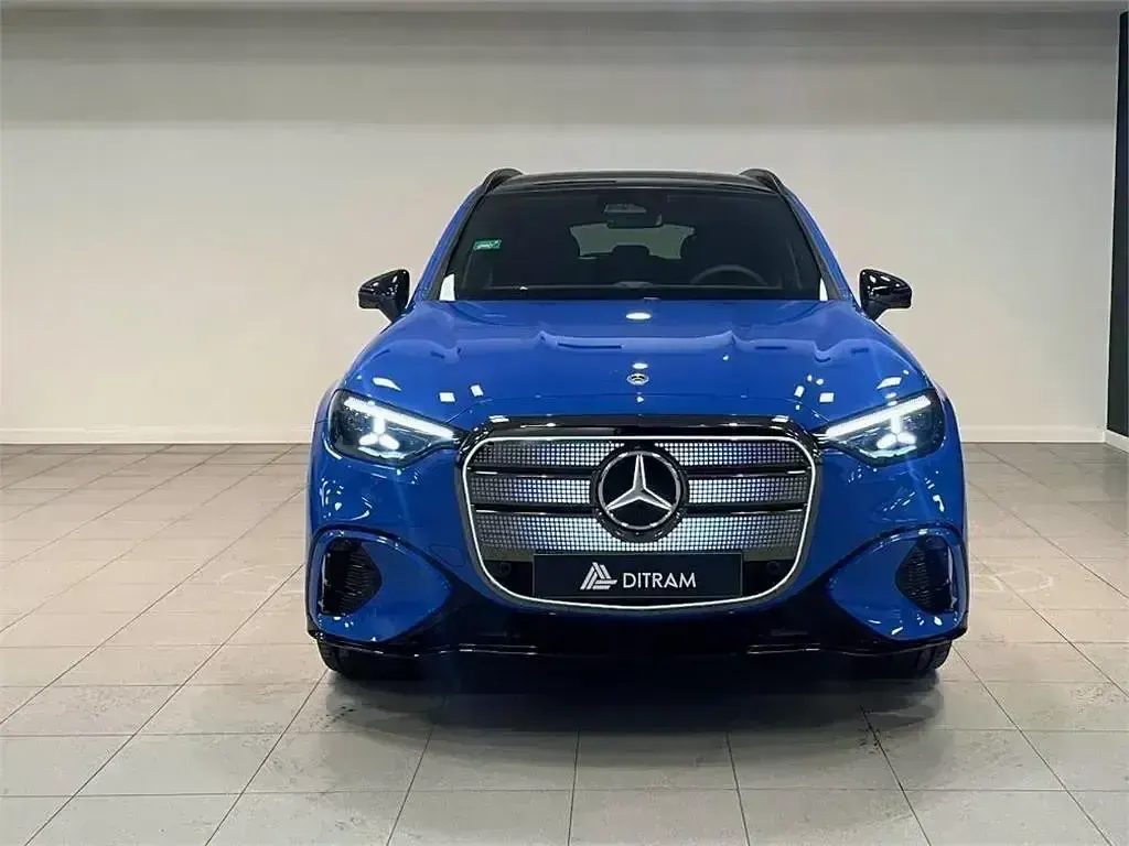 Usado Mercedes GLC400d 359 kW (489 CV) 2026 Azul SUV