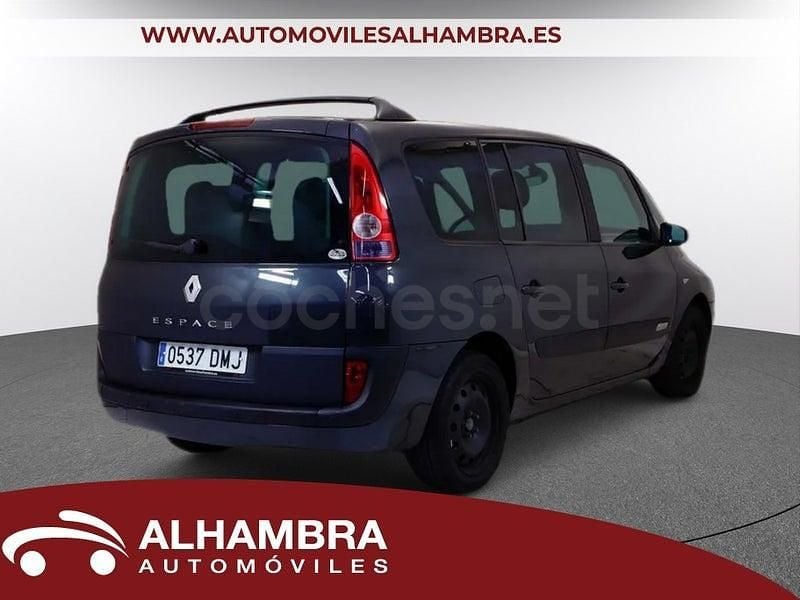 Usado Renault Grand Espace Expression 150 CV (110 kW) 2005 Gris Monovolumen