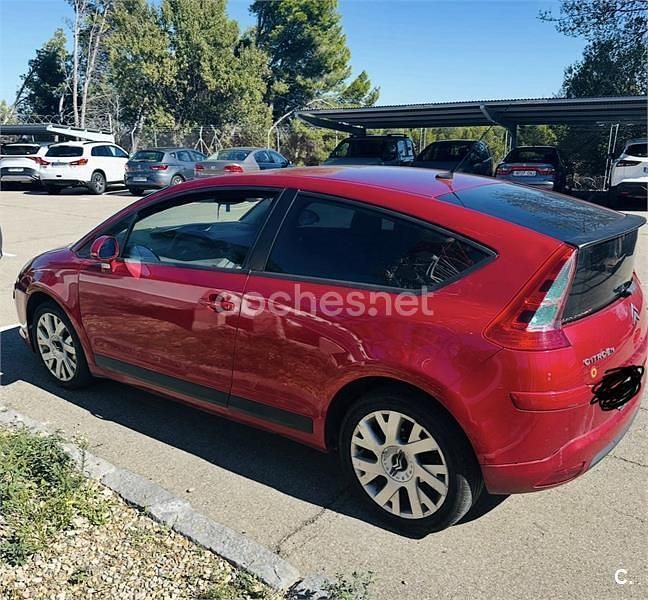 Usado Citroën C4 VTR Sport 110 CV (80 kW) 2005 Granate Berlina