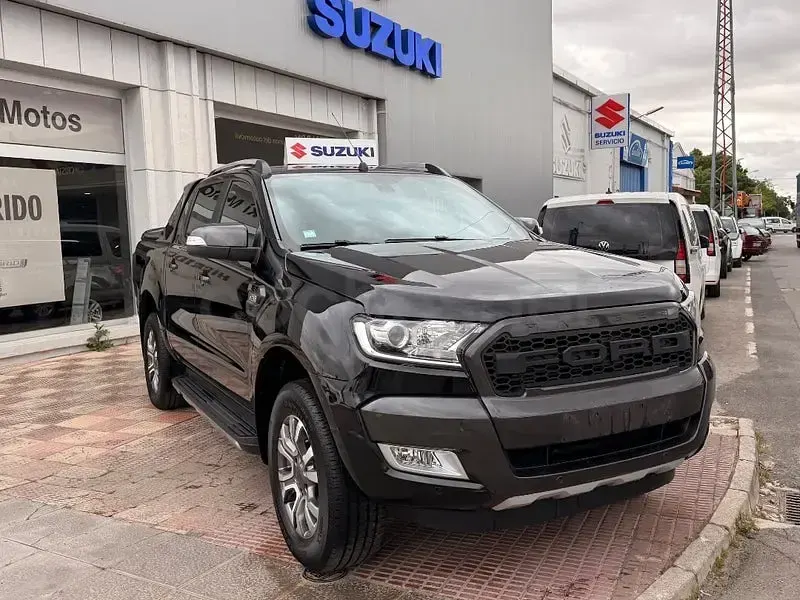 Usado Ford Ranger Wildtrack 200 CV (147 kW) 2019 Gris / plata Pickup/Camioneta