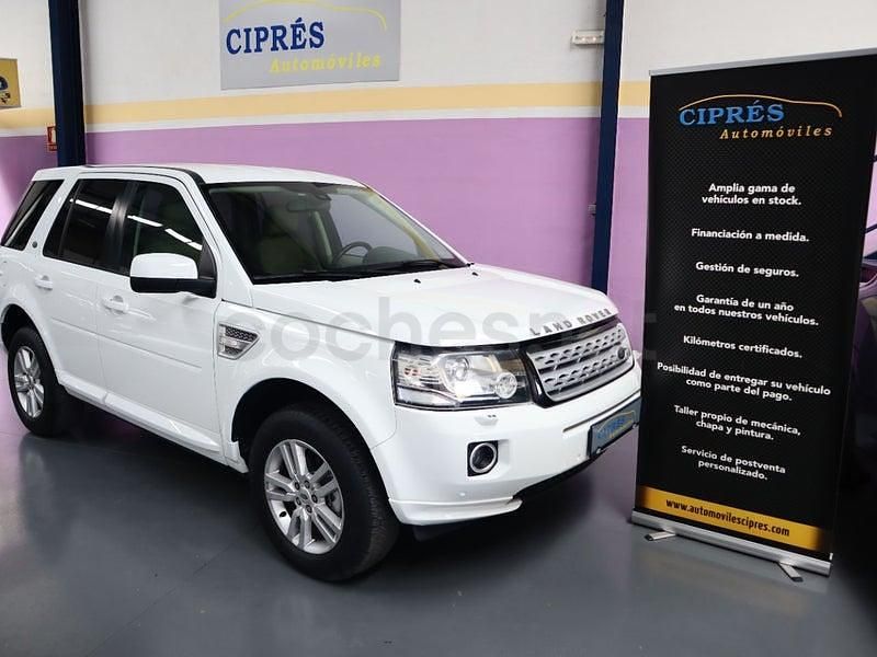 Blanco Usado 2013 Land Rover Freelander 2 SE Dynamic SUV | 16.900 € - Imagen 1/4