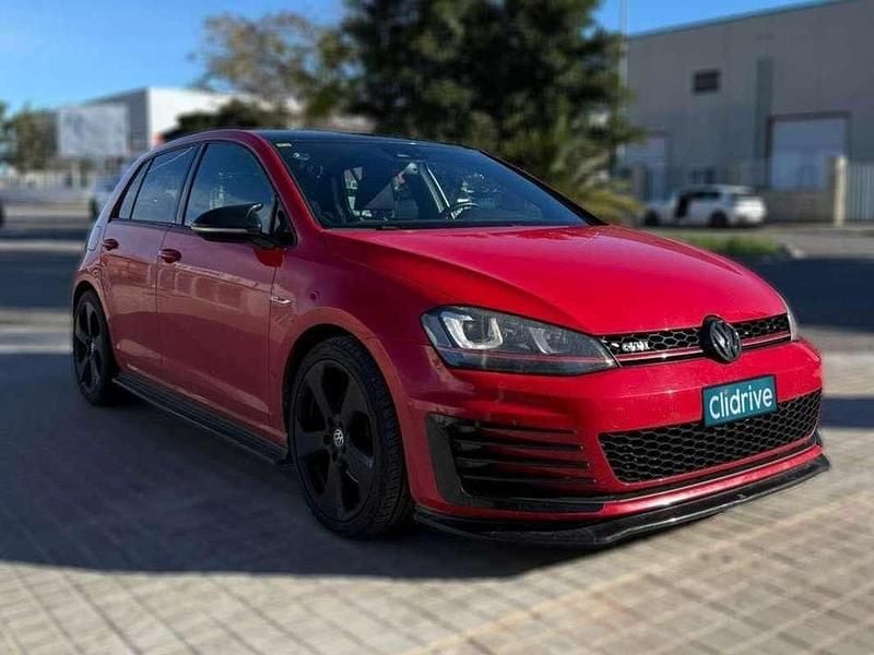 Usado VW Golf VII GTI 220 CV (161 kW) 2013 Rojo Utilitario