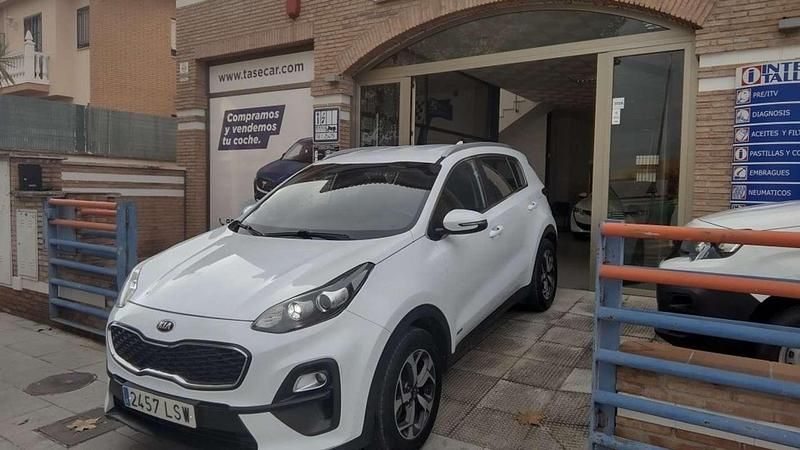 Usado Kia Sportage 136 CV (100 kW) 2021 Blanco SUV