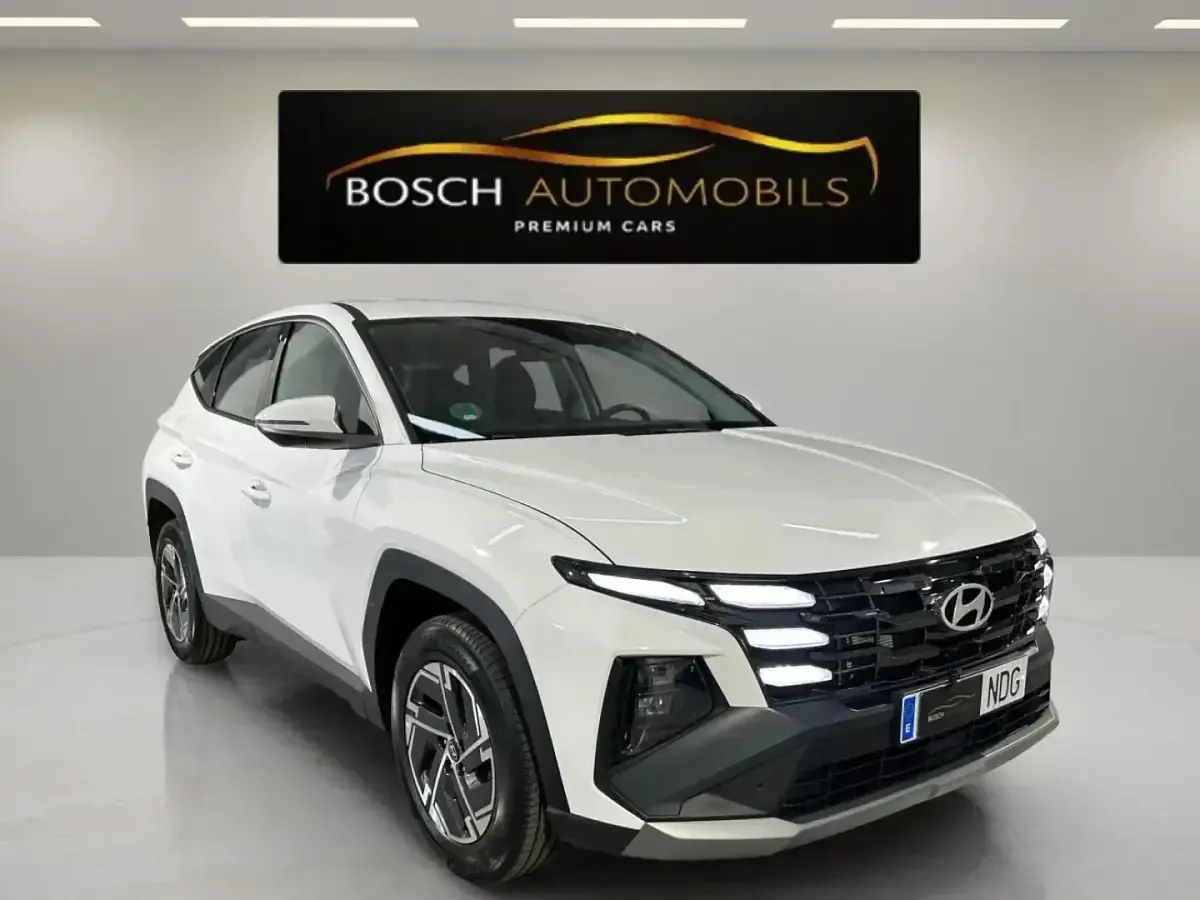 Usado Hyundai Tucson 160 CV (117 kW) 2025 Blanco SUV