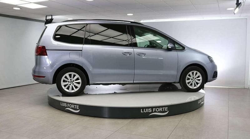 Usado Seat Alhambra Style 150 CV (110 kW) 2019 Gris Monovolumen