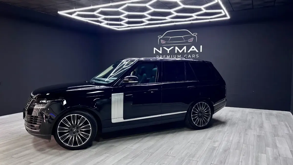 Usado Land Rover Range Rover S 525 CV (386 kW) 2019 Negro SUV