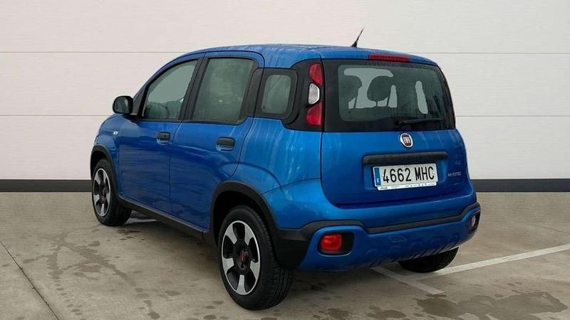 Usado Fiat Panda Cross Cross 71 CV (52 kW) 2023 Azul Utilitario