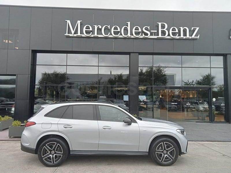 Usado Mercedes GLC300e 333 CV (244 kW) 2025 Gris / plata SUV
