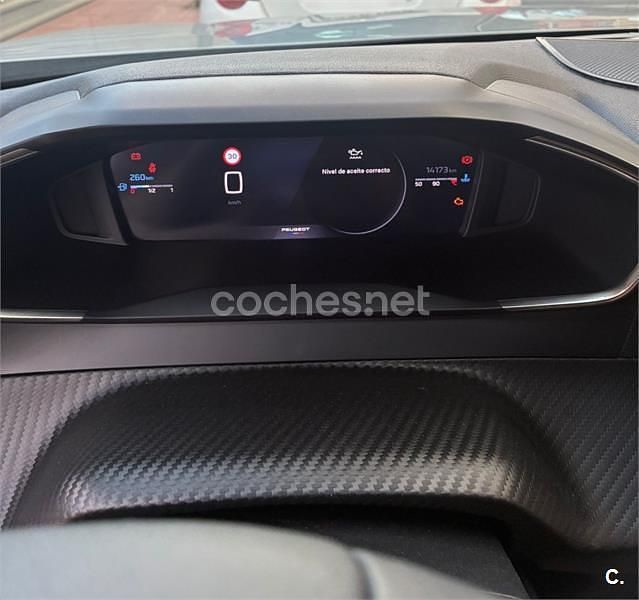 Usado Peugeot 2008 Allure 100 CV (73 kW) 2024 Gris / plata SUV