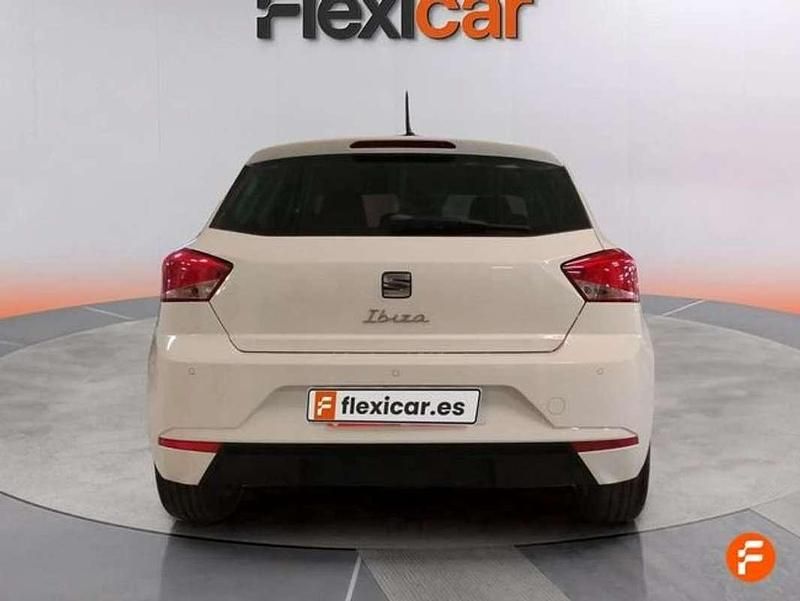 Usado Seat Ibiza Reference 80 CV (58 kW) 2022 Blanco Utilitario