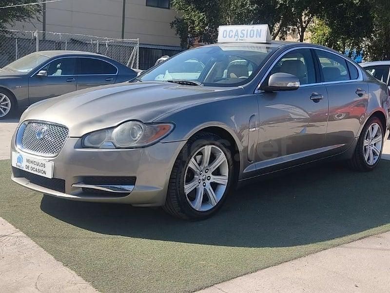 Usado Jaguar XF Luxury 207 CV (152 kW) 2008 Beige Berlina