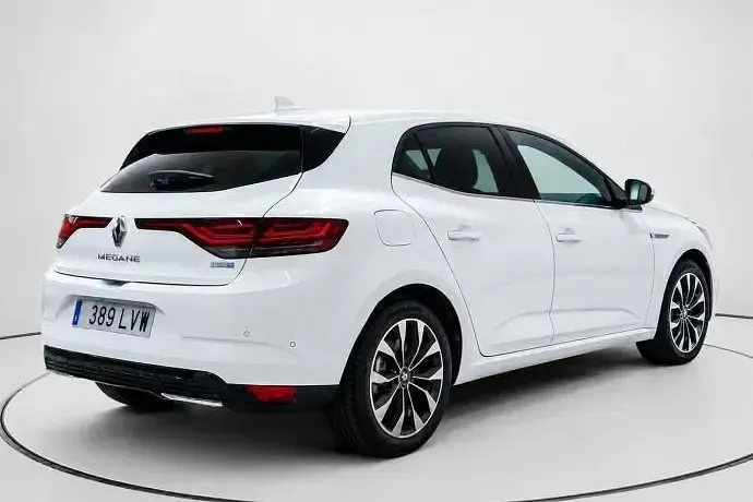 Usado Renault Mégane IV Zen 160 CV (117 kW) 2022