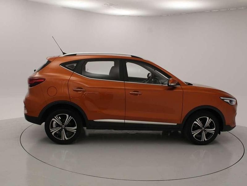 Usado MG ZS Comfort 106 CV (77 kW) 2025 Naranja SUV