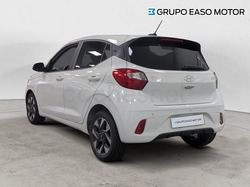 Usado Hyundai i10 63 CV (46 kW) 2025 Blanco Utilitario