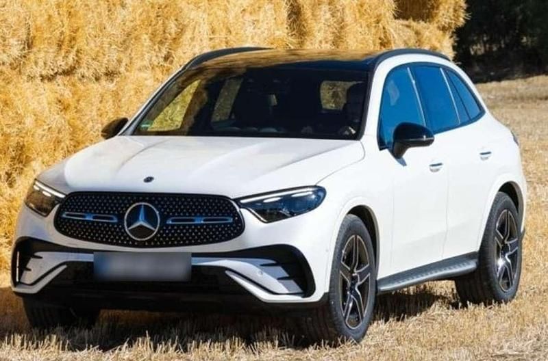 Usado Mercedes GLC300e 333 CV (244 kW) 2025 Blanco SUV