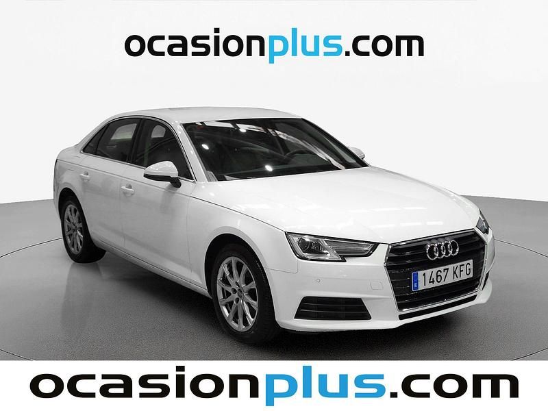 Usado Audi A4 Advanced 150 HP (110 kW) 2017 Branco Sedan