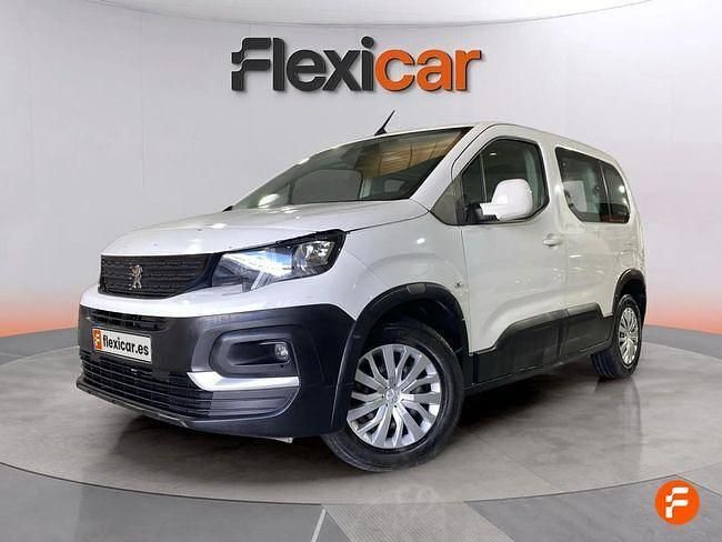 Usado Peugeot Rifter Active 100 CV (73 kW) 2021 Blanco Monovolumen