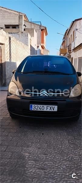 Usado Citroën Xsara Picasso 110 CV (80 kW) 2007 Negro Monovolumen