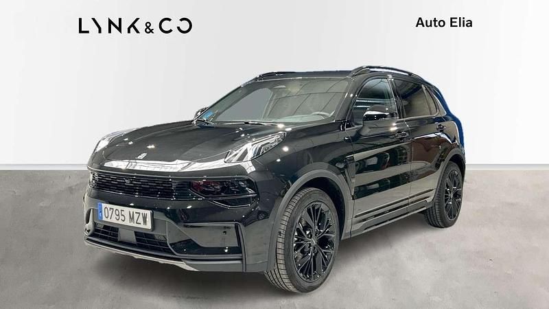 Negro Usado 2025 Lynk & Co 01 SUV | 36.900 € - Imagen 1/4