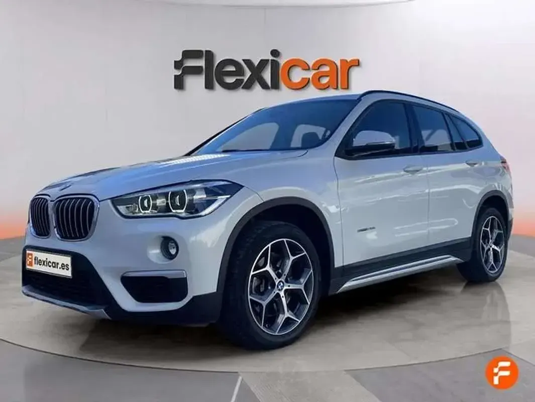 Usado BMW X1 136 CV (100 kW) 2017 Blanco SUV