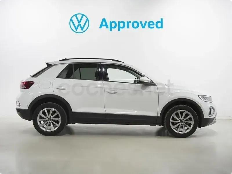 Usado VW T-Roc Life 150 CV (110 kW) 2022 Blanco SUV