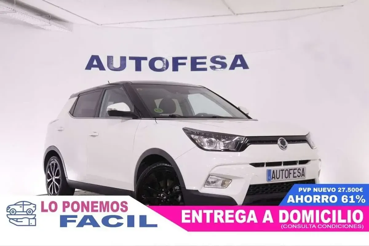 Usado SsangYong Tivoli Limited 128 CV (94 kW) 2017 Blanco SUV