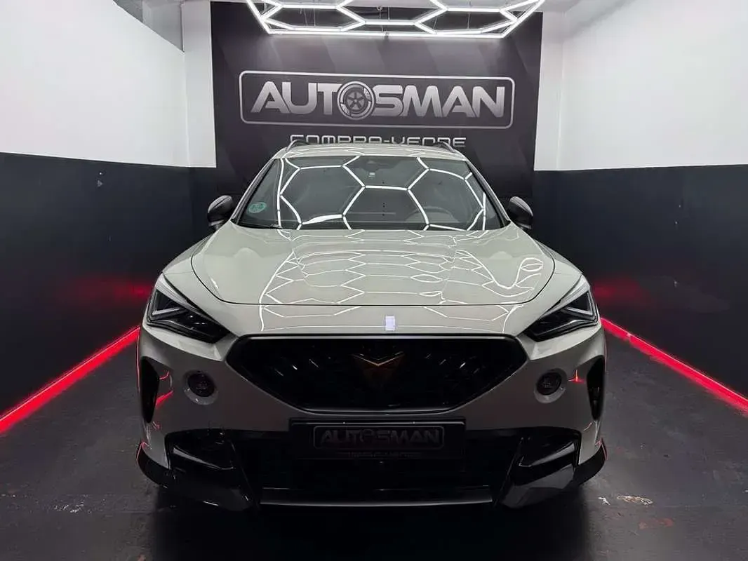 Usado Cupra Formentor VZ 390 CV (286 kW) 2023 Beige SUV