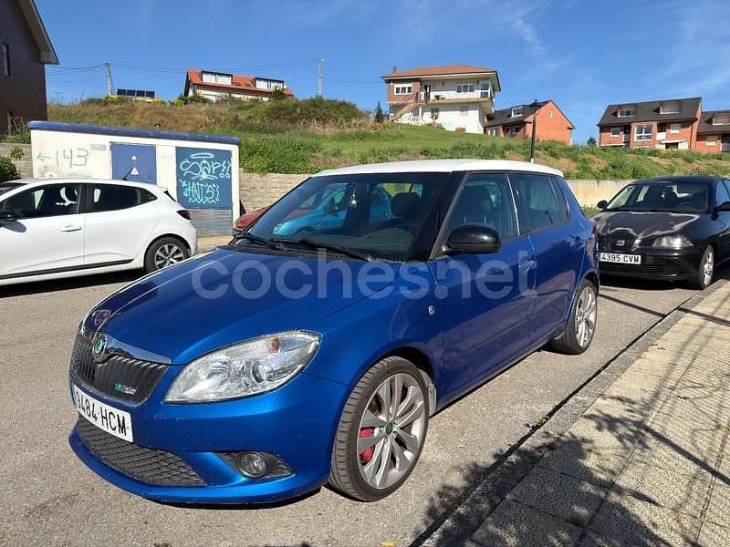 Azul Usado 2013 Skoda Fabia RS Utilitario | 8990 € (Precio justo) - Imagen 1/4