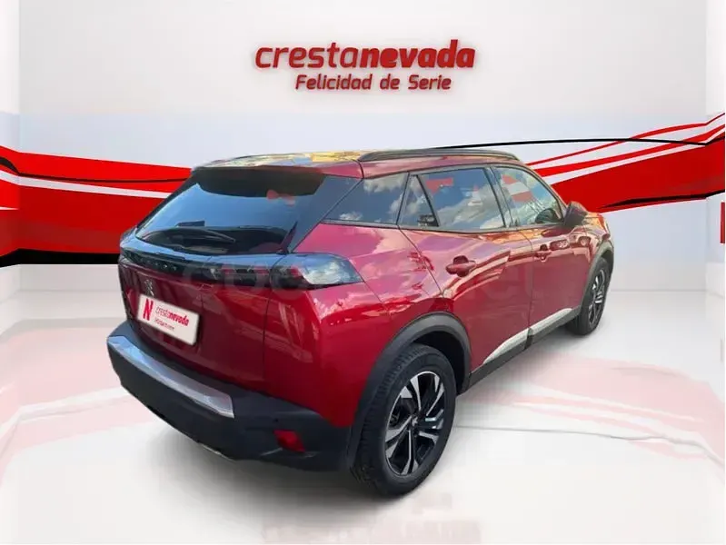 Usado Peugeot 2008 Allure 130 CV (95 kW) 2020 Rojo SUV