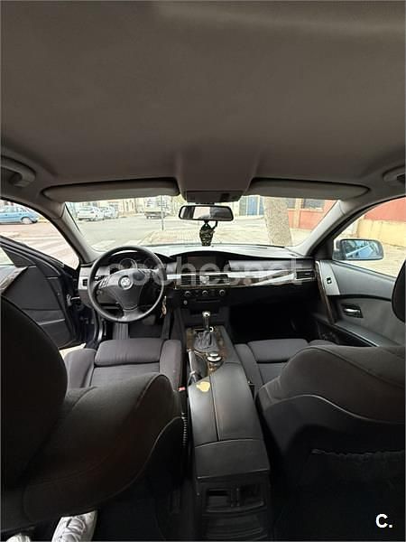 Usado BMW 530 193 CV (141 kW) 2005 Negro Berlina