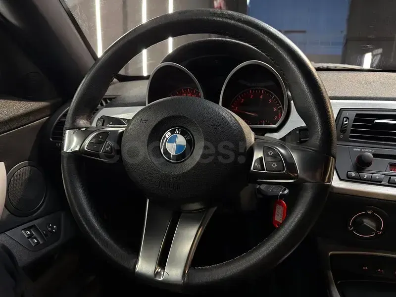 Usado BMW Z4 150 CV (110 kW) 2007 Gris / plata Descapotable