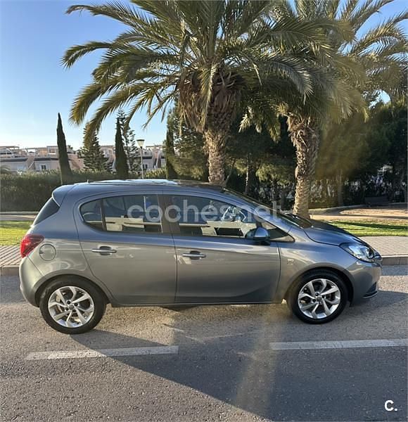 Usado Opel Corsa Design Edition 90 CV (66 kW) 2019 Gris / plata Berlina