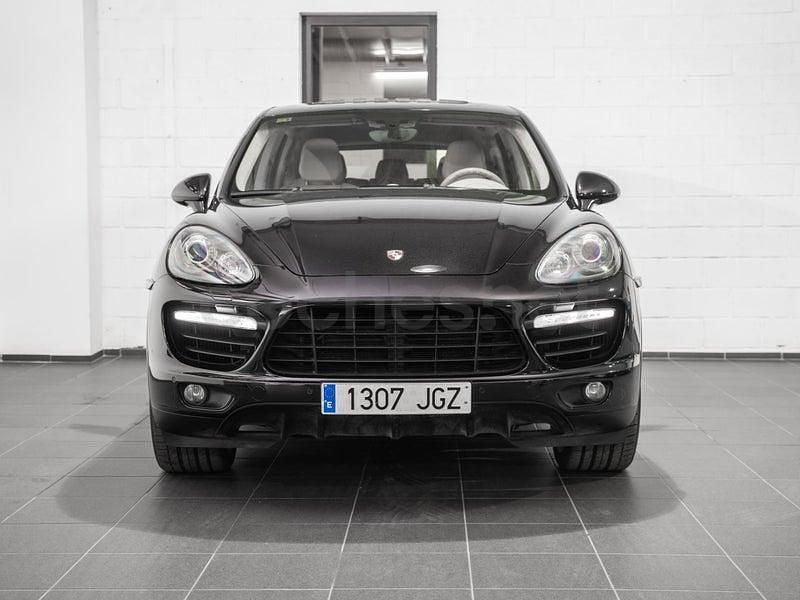 Usado Porsche Cayenne Turbo 500 CV (367 kW) 2012 Negro SUV