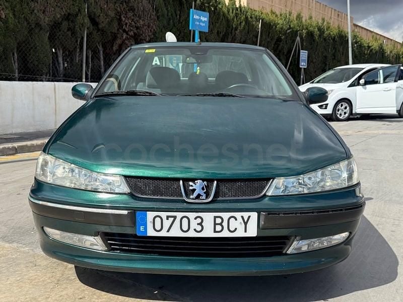 Usado Peugeot 406 110 CV (80 kW) 2000 Verde Berlina