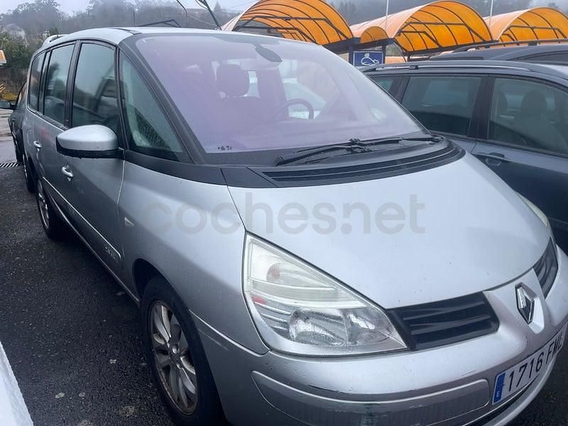 Usado Renault Espace Dynamique 175 CV (128 kW) 2007 Gris / plata Monovolumen