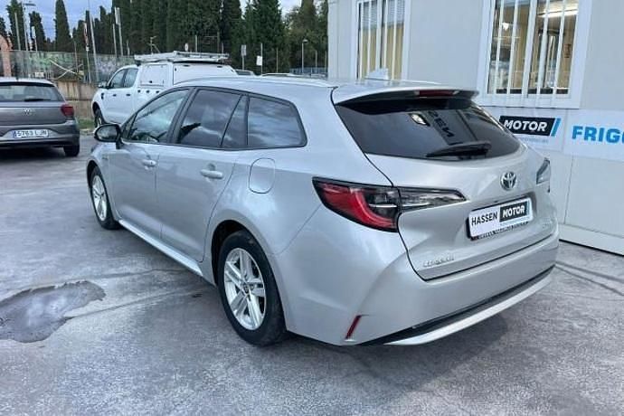 Usado Toyota Corolla Active 122 CV (89 kW) 2021 Familiar