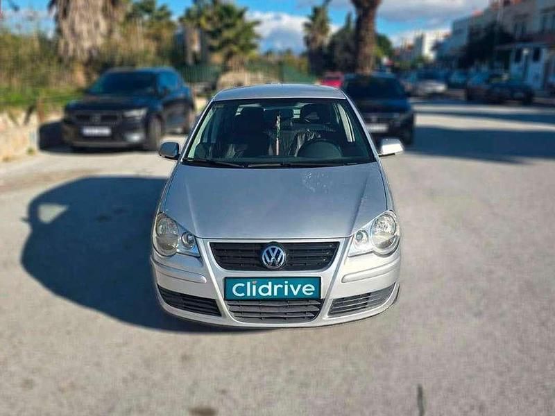 Usado VW Polo Advance 80 CV (58 kW) 2006 Gris Utilitario