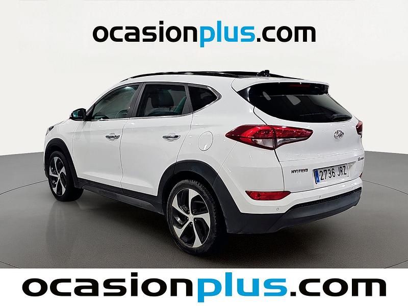 Usado Hyundai Tucson Style 141 CV (103 kW) 2016 Blanco SUV