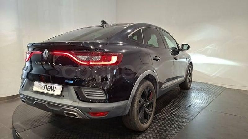 Usado Renault Arkana RS Line 145 CV (106 kW) 2022 Negro SUV