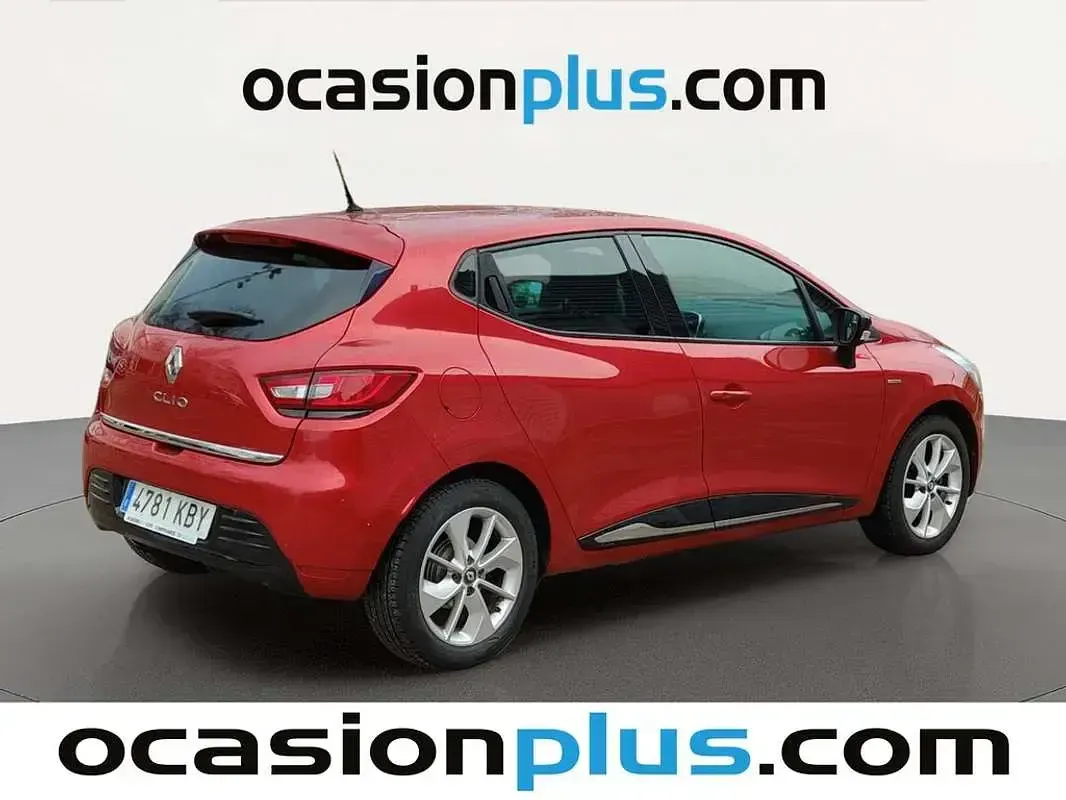 Usado Renault Clio LIMITED 90 CV (66 kW) 2017 Rojo Utilitario