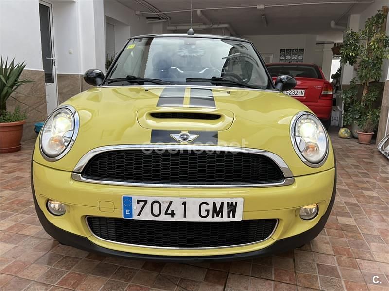 Usado Mini Cooper S Cabriolet 170 CV (125 kW) 2009 Amarillo Descapotable
