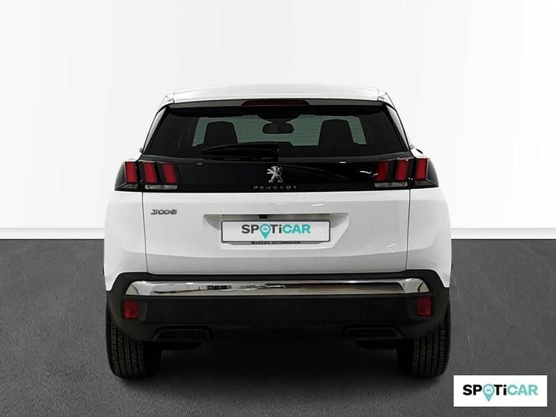 Usado Peugeot 3008 Allure 130 CV (95 kW) 2020 Blanco SUV
