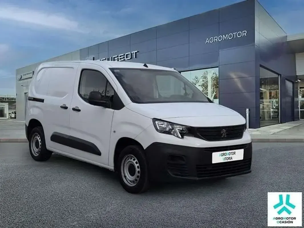 Usado Peugeot Partner S 102 CV (75 kW) 2020 Blanco Monovolumen