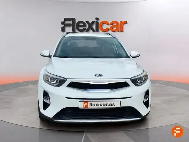 Usado Kia Stonic 136 CV (100 kW) 2019 Blanco SUV