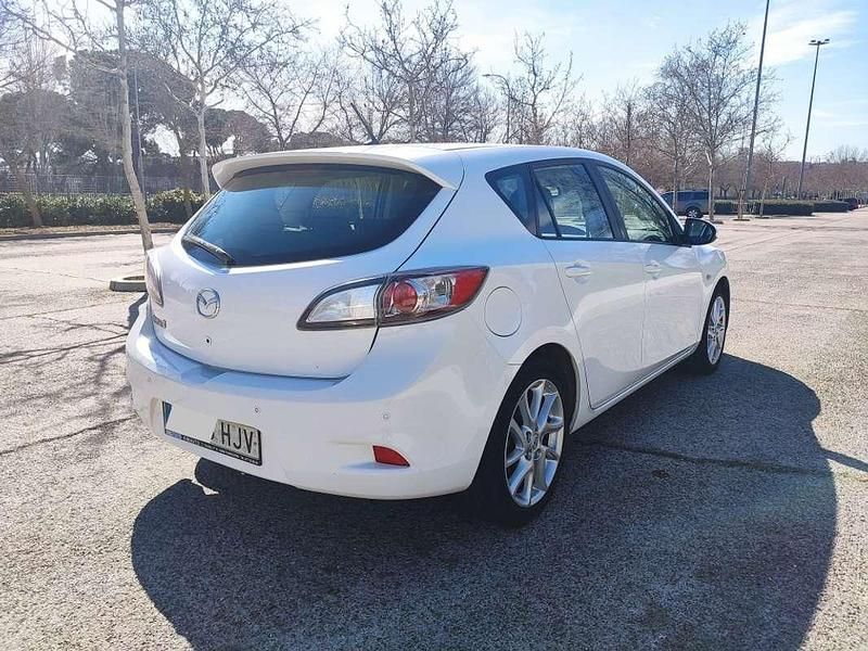Usado Mazda 3 Style+ 116 CV (85 kW) 2012 Blanco Utilitario