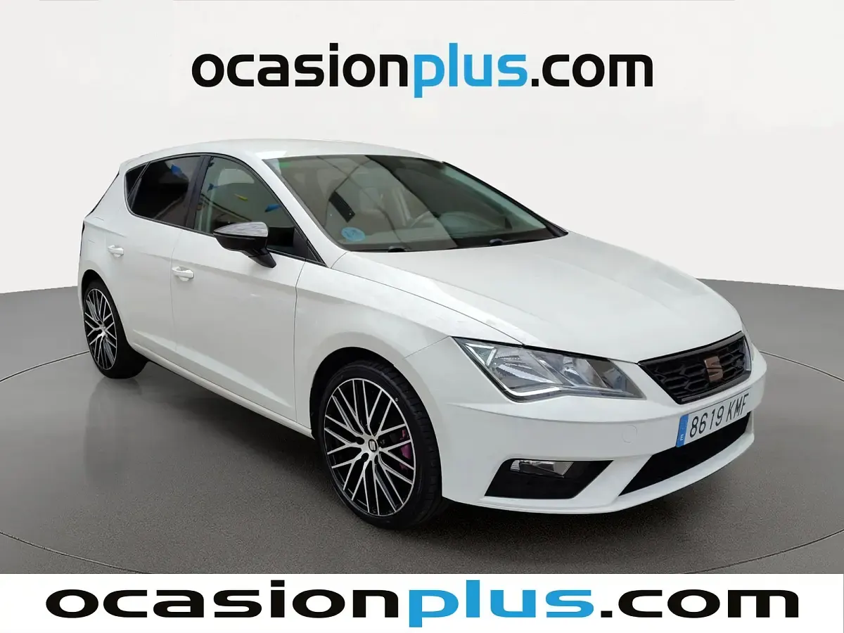 Usado Seat Leon Style 110 CV (80 kW) 2018 Blanco Utilitario